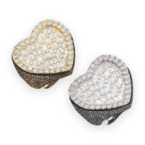 Baguette Heart Signet Ring